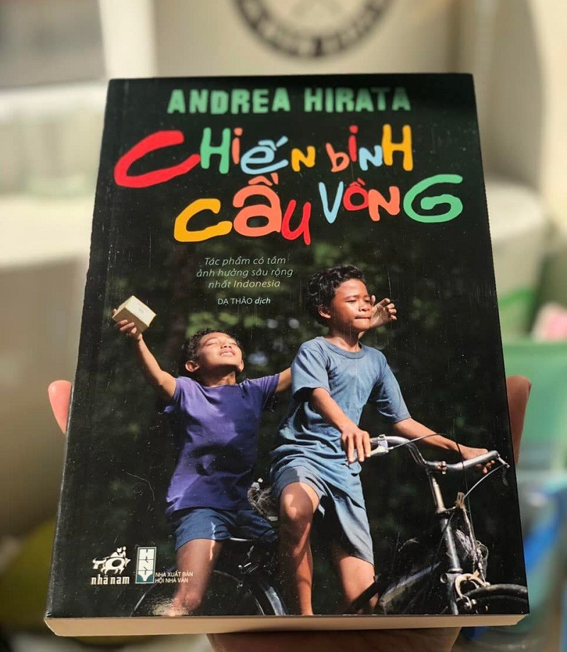 Review sách Chiến binh cầu vồng &#8211; Andrea Hirata