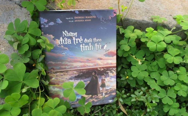 9 cuốn light novel hay nhất của Makoto Shinkai: Từ anime đến trang sách huyền diệu