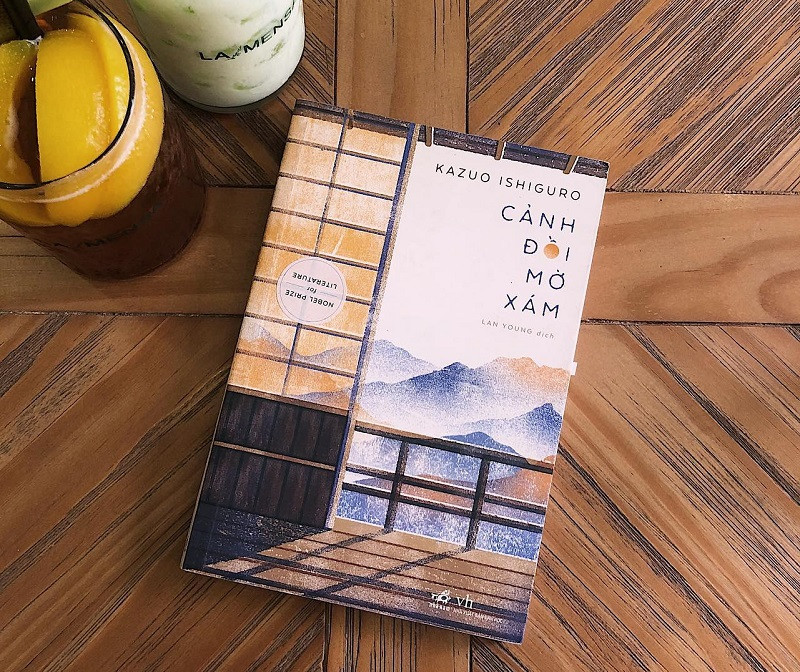 Review sách Cảnh đồi mờ xám &#8211; Kazuo Ishiguro