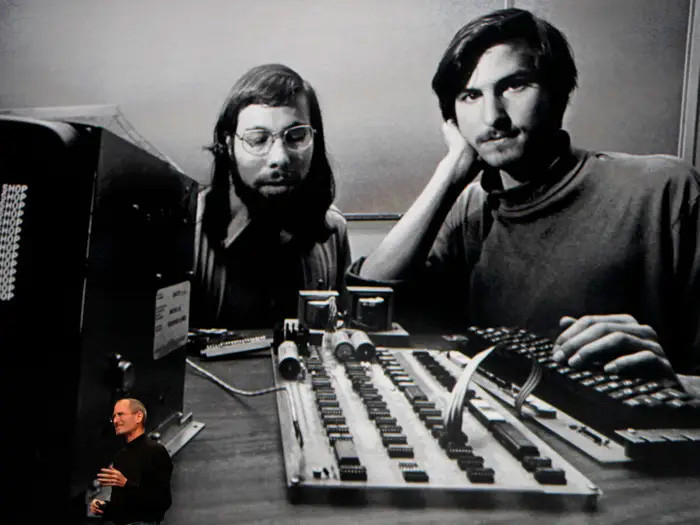 Walter Isaacson bật mí: Điểm giống và khác biệt giữa Elon Musk và Steve Jobs?